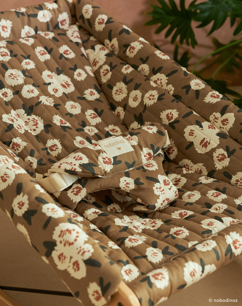 Growing Green Baby Bouncer Cover Close Up