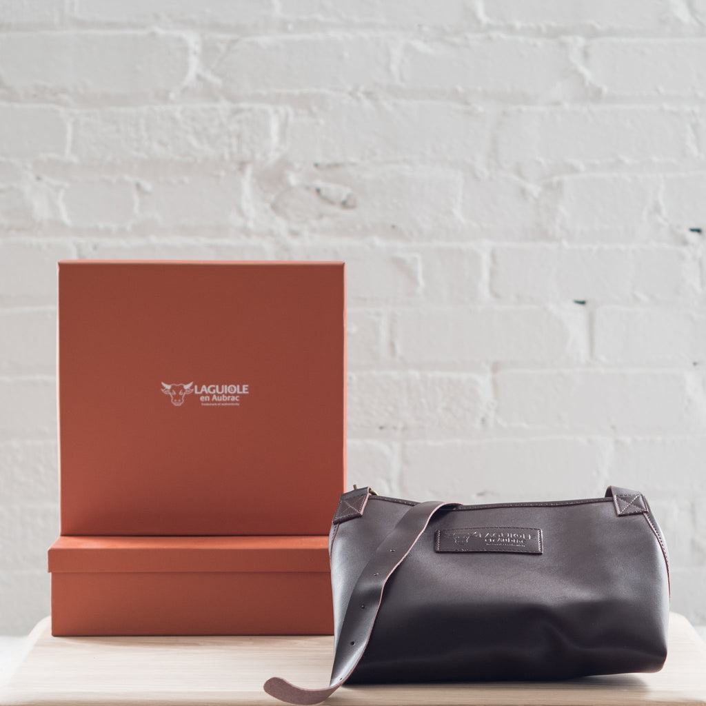 leather apron - languile en aurbac - leather cowhide apron - made in france