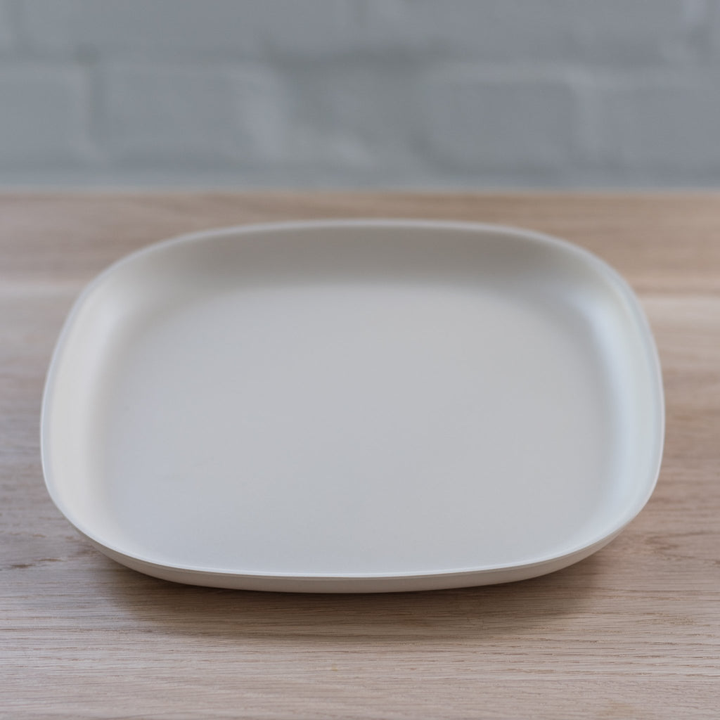 ekobo medium plate - medium plate - ekobo- eco composite - plastic free - al fresco dining