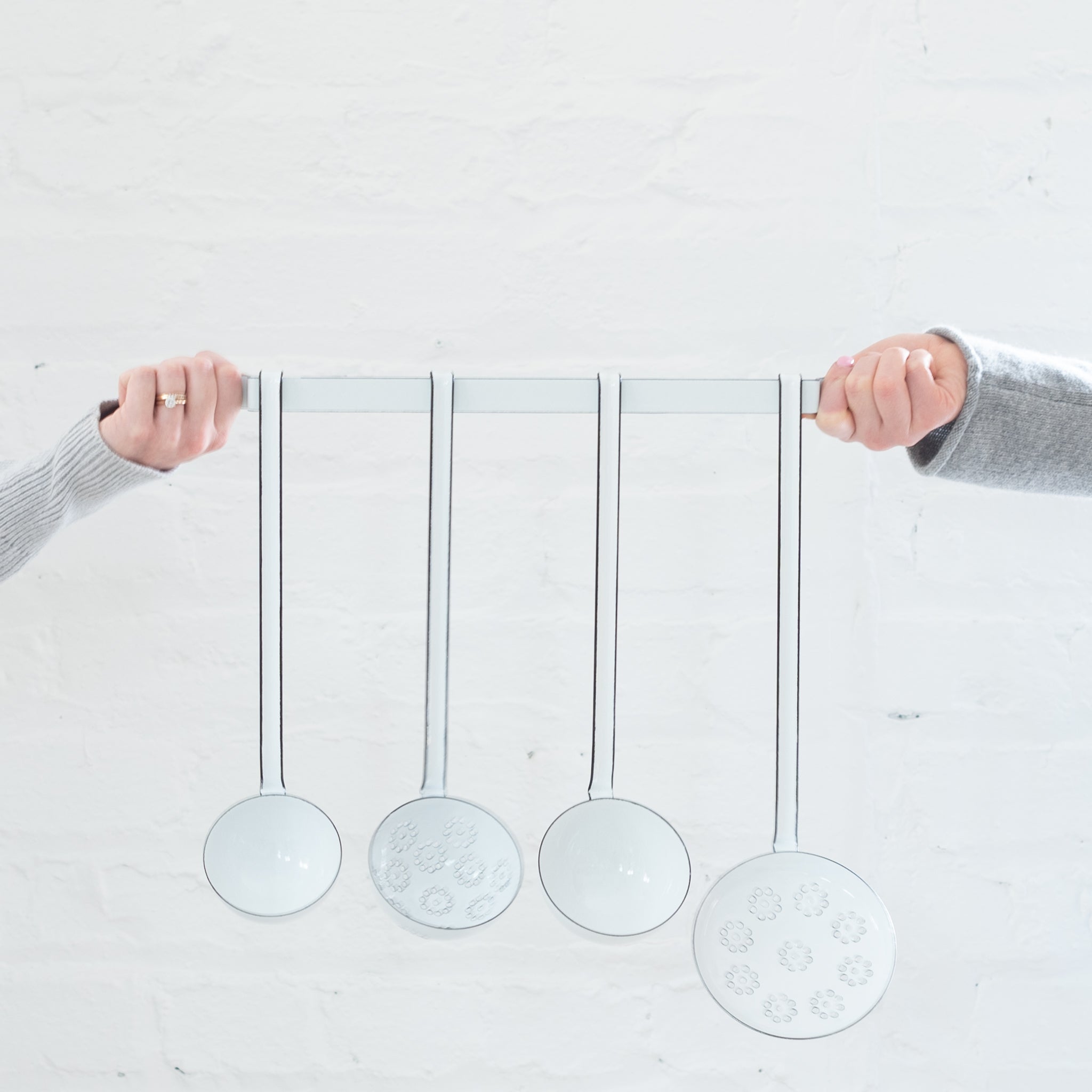 RIESS Ladles, Enamel Porcelain - Thumbnail 3