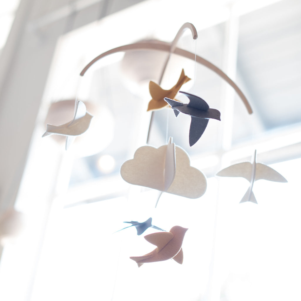 wool - felt - baby mobile - mobile - nursery decor - bird mobile