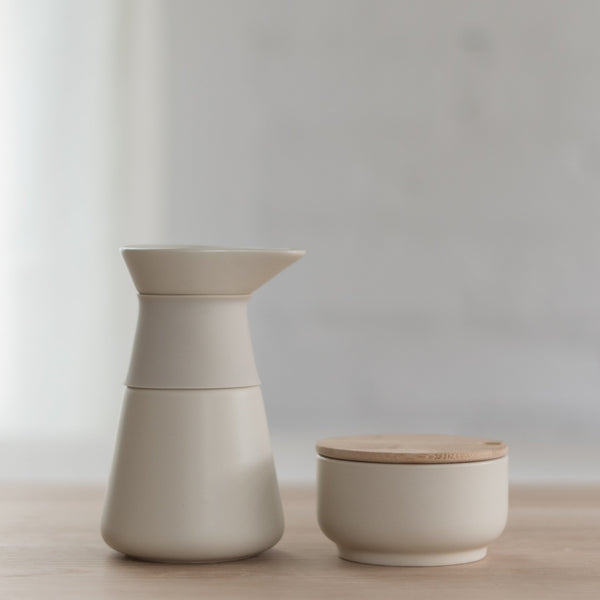 ceramic creamer and sugar set - theo creamer - theo sugar set - theo sugar bowl - stelton - stelton design